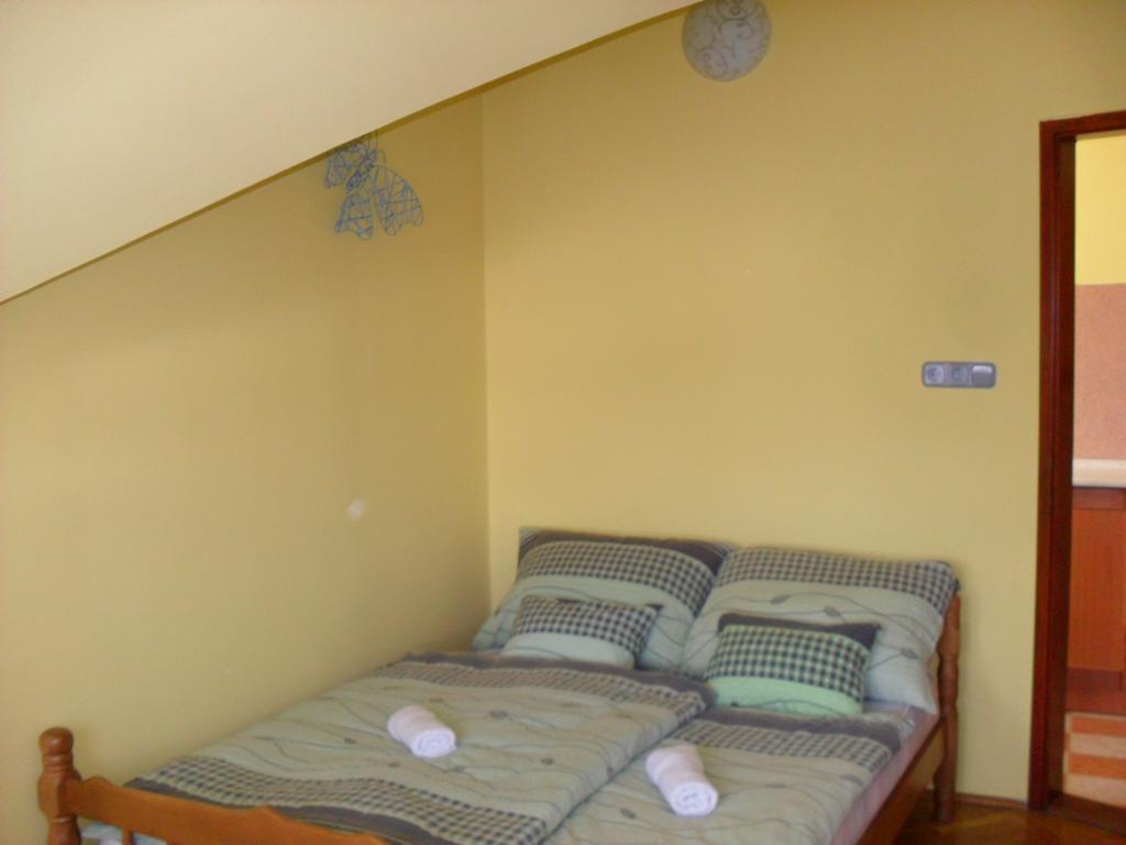 Oazis Apartman Harkany Exterior photo